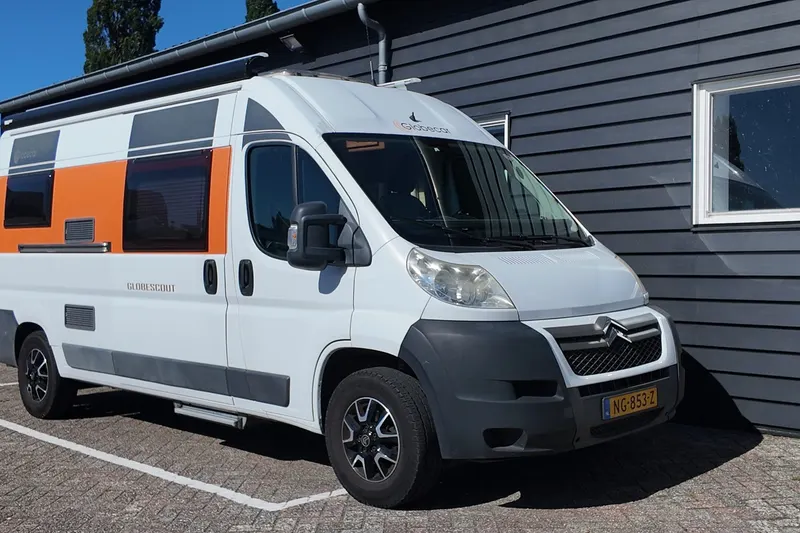 Globecar Globescout (2012)