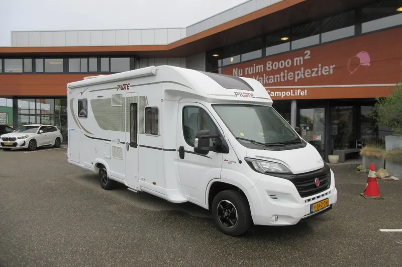 Pilote P 746 (2017)