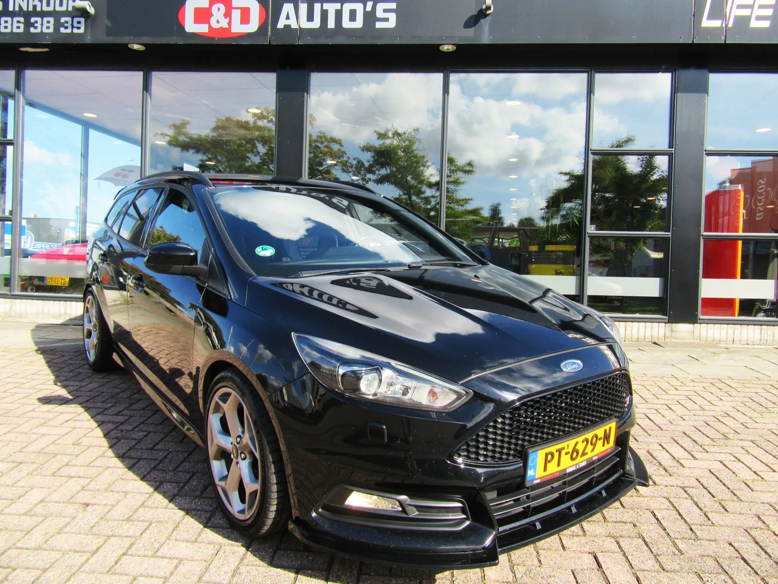 Ford Focus (2017) — foto 1