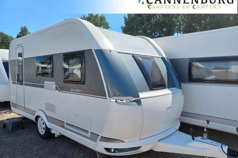 Hobby De Luxe (2018)