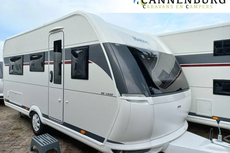 Hobby De Luxe (2027)