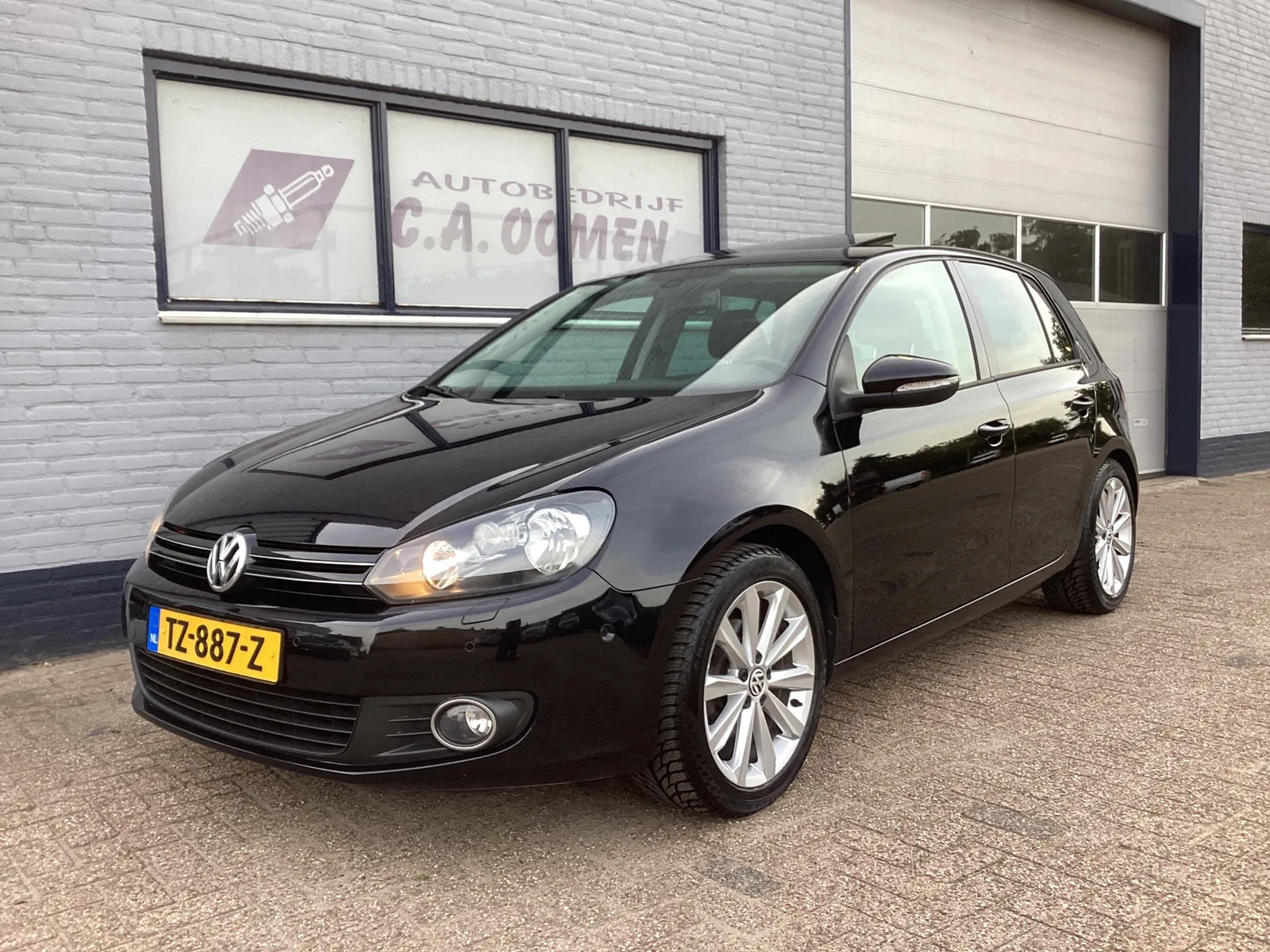 Volkswagen Golf (2011) — foto 1
