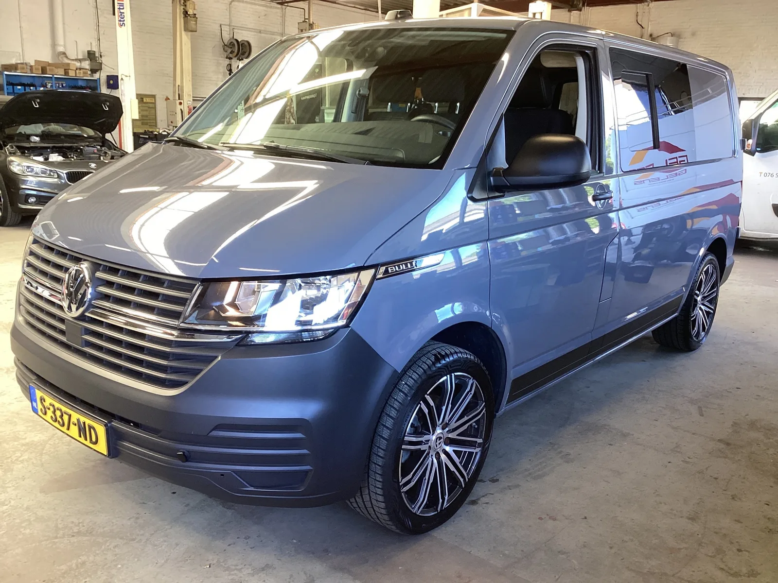 Volkswagen Transporter (2021) — foto 1