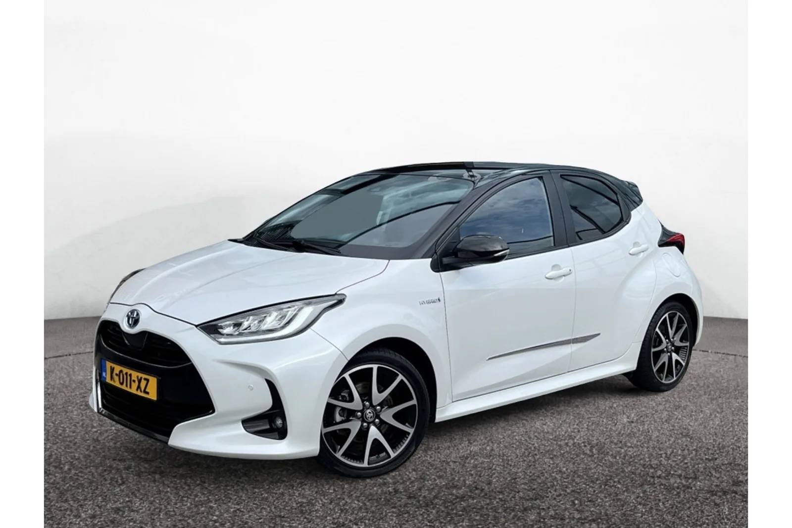 Toyota Yaris (2021) — foto 1