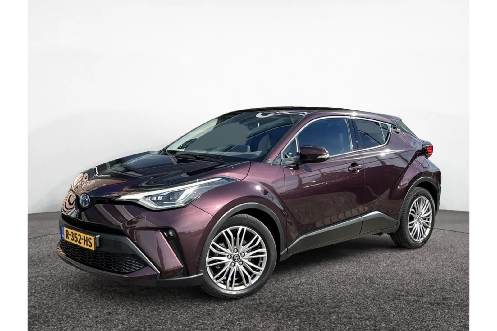 Toyota C-HR (2022) — foto 1