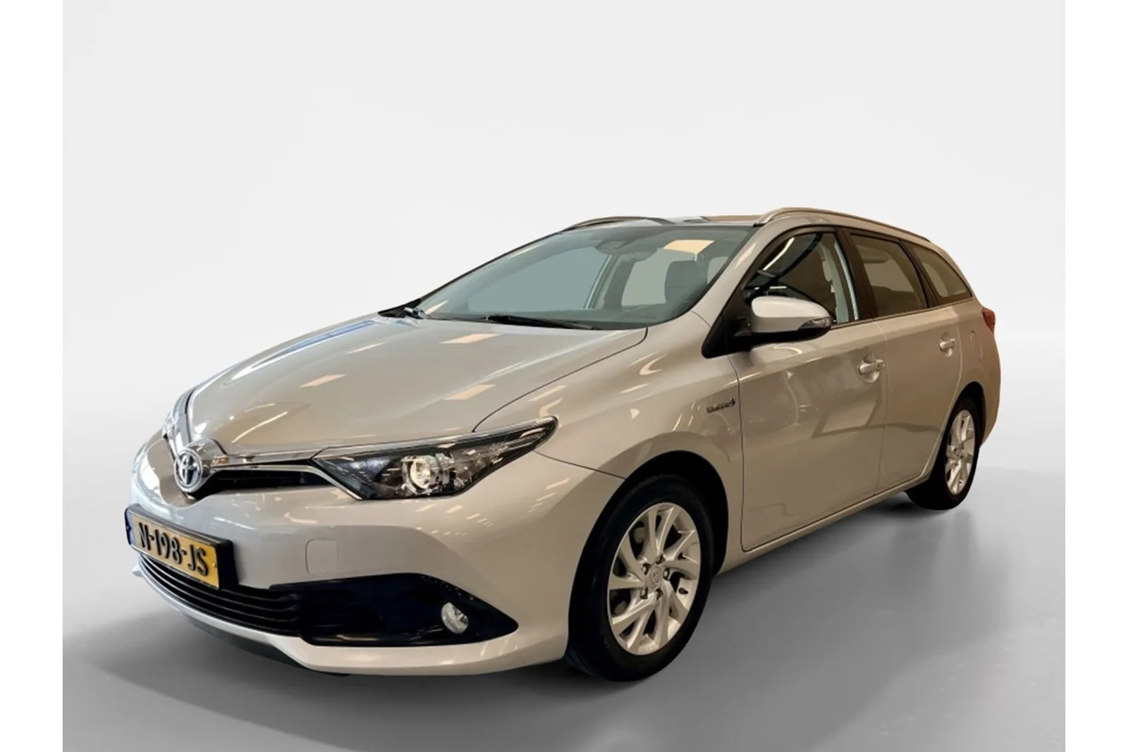 Toyota Auris (2017) — foto 1