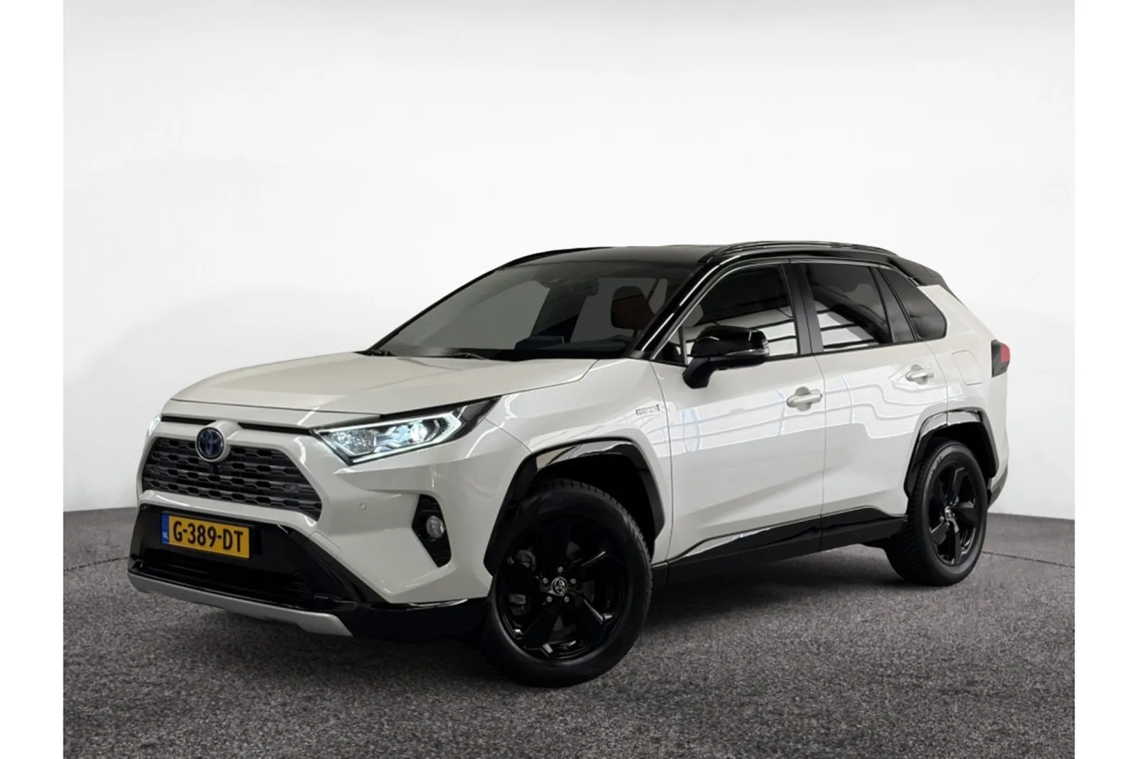 Toyota RAV4 (2019) — foto 1