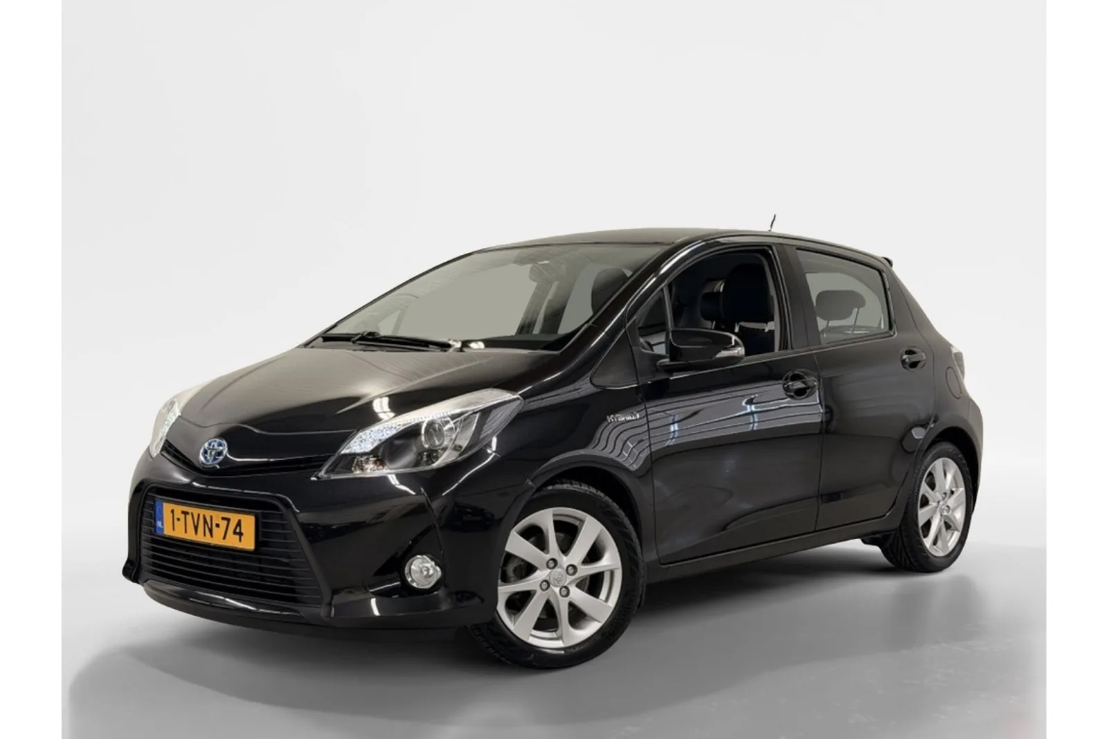 Toyota Yaris (2014) — foto 1