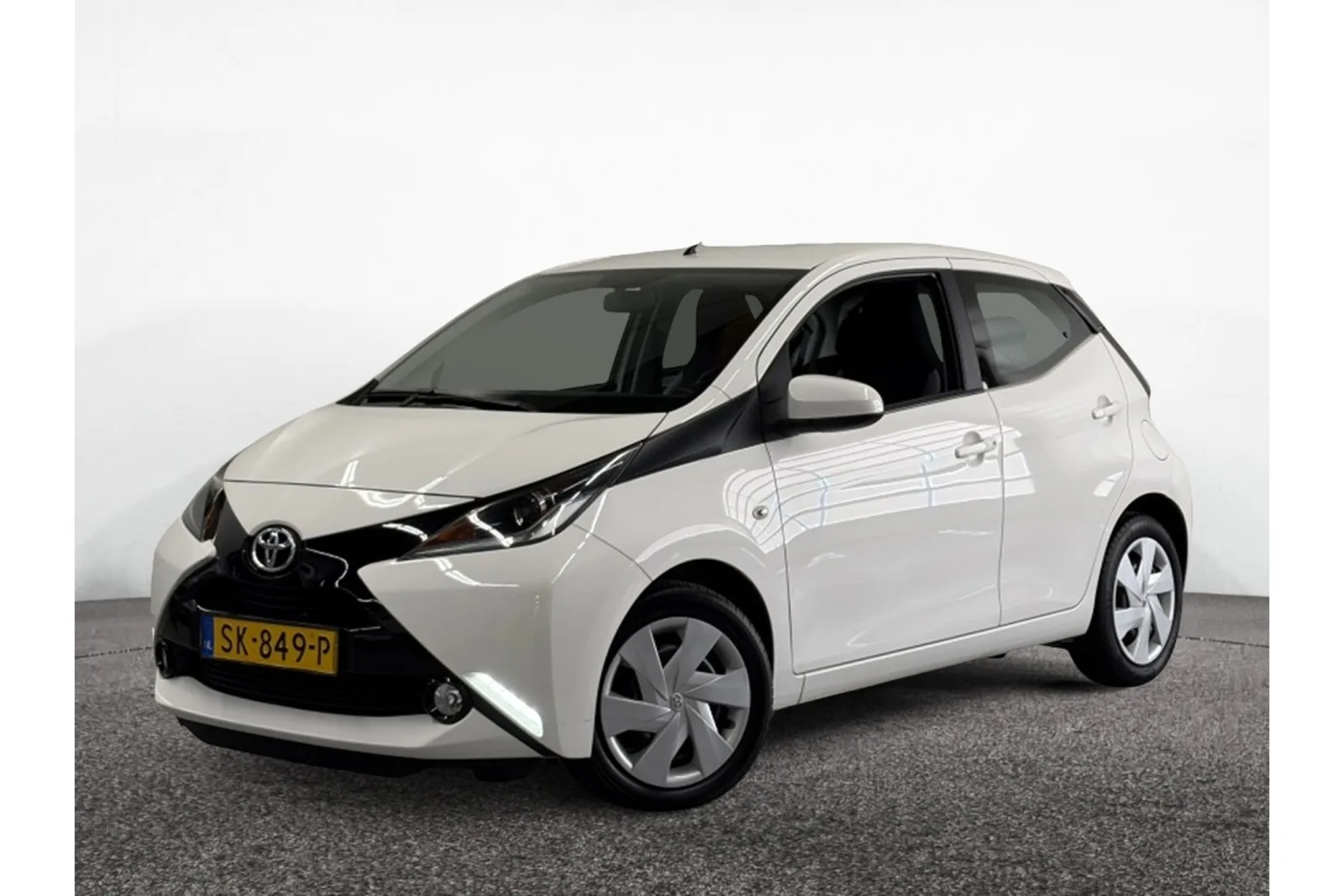 Toyota Aygo (2018) — foto 1