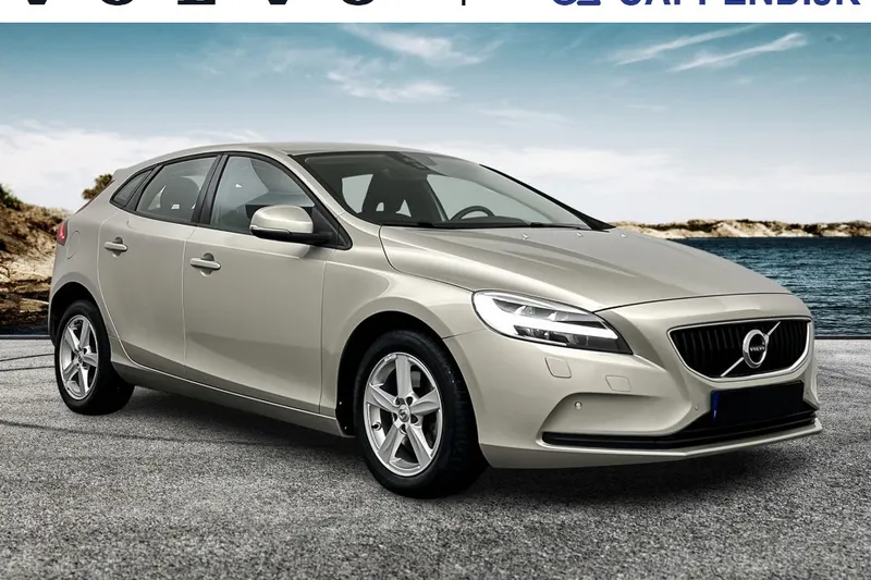 Volvo V40 (2016)