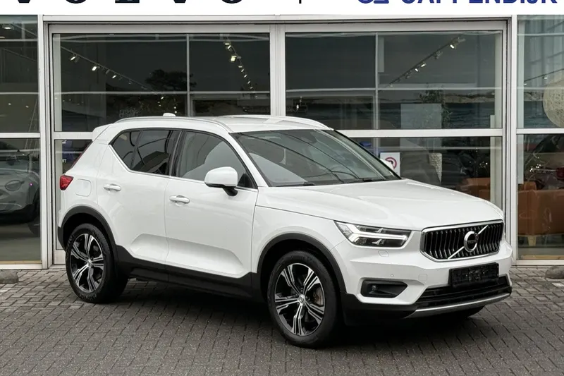 Volvo XC40 (2021)