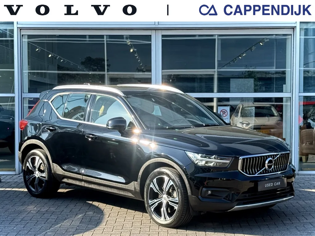 Volvo XC40 (2021) — foto 1