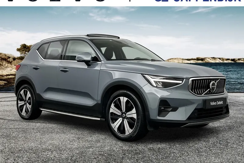 Volvo XC40 (2023)