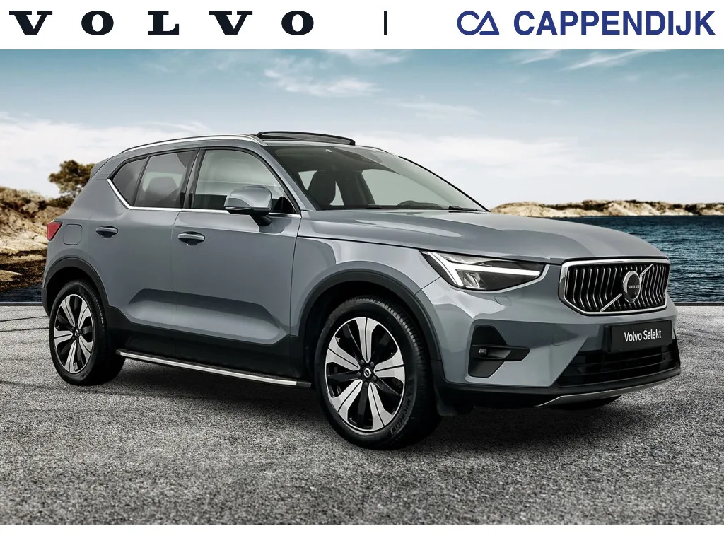 Volvo XC40 (2023) — foto 1