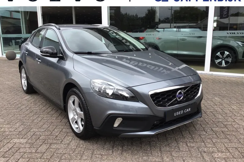 Volvo V40 Cross Country (2015)