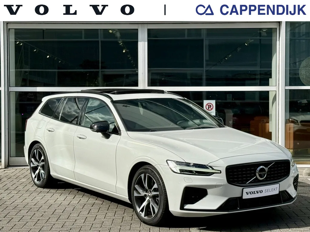 Volvo V60 (2022) — foto 1