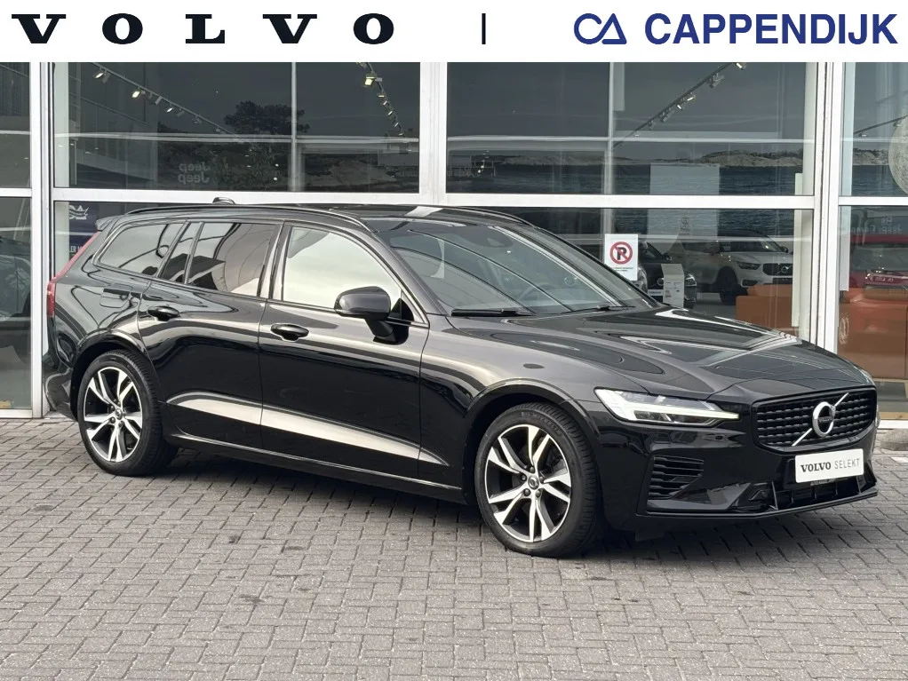 Volvo V60 (2022) — foto 1