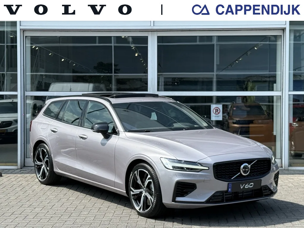 Volvo V60 (2025) — foto 1