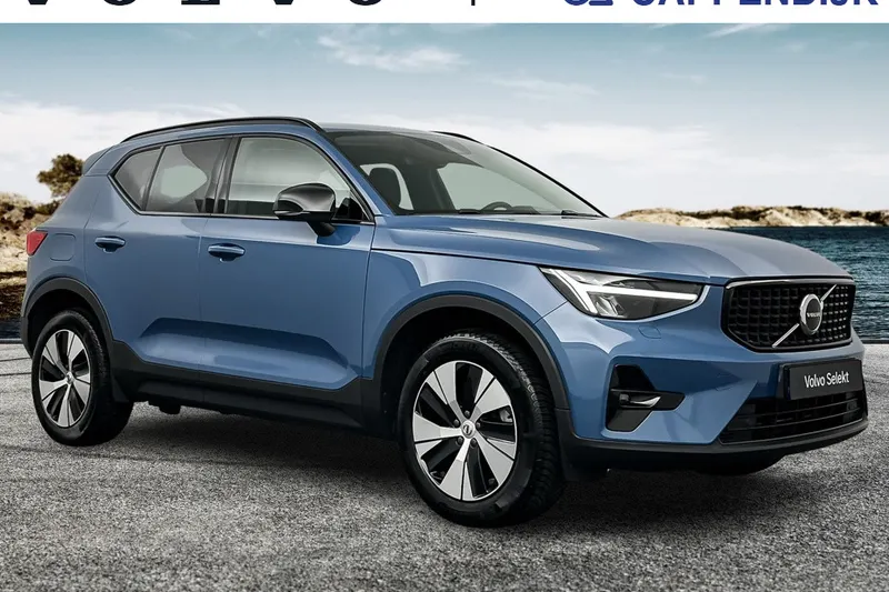 Volvo XC40 (2023)