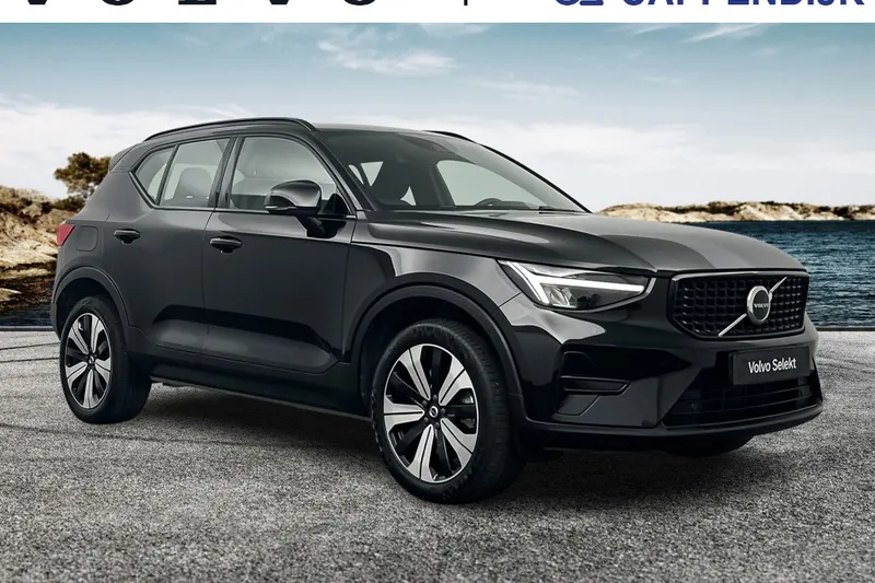 Volvo XC40 (2023)
