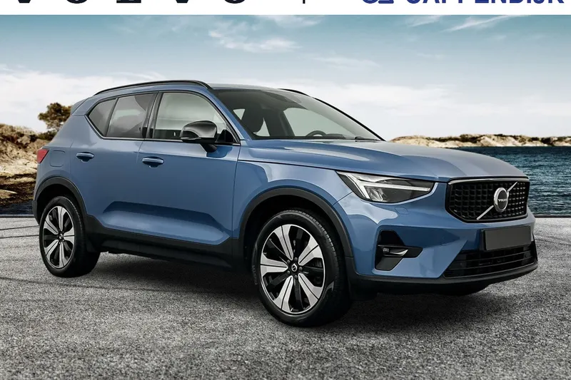 Volvo XC40 (2022)