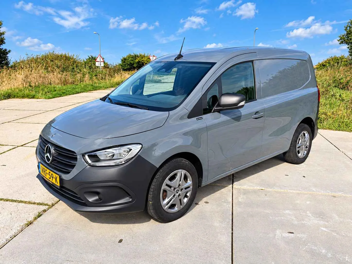 Mercedes-Benz Citan (2022) — foto 1