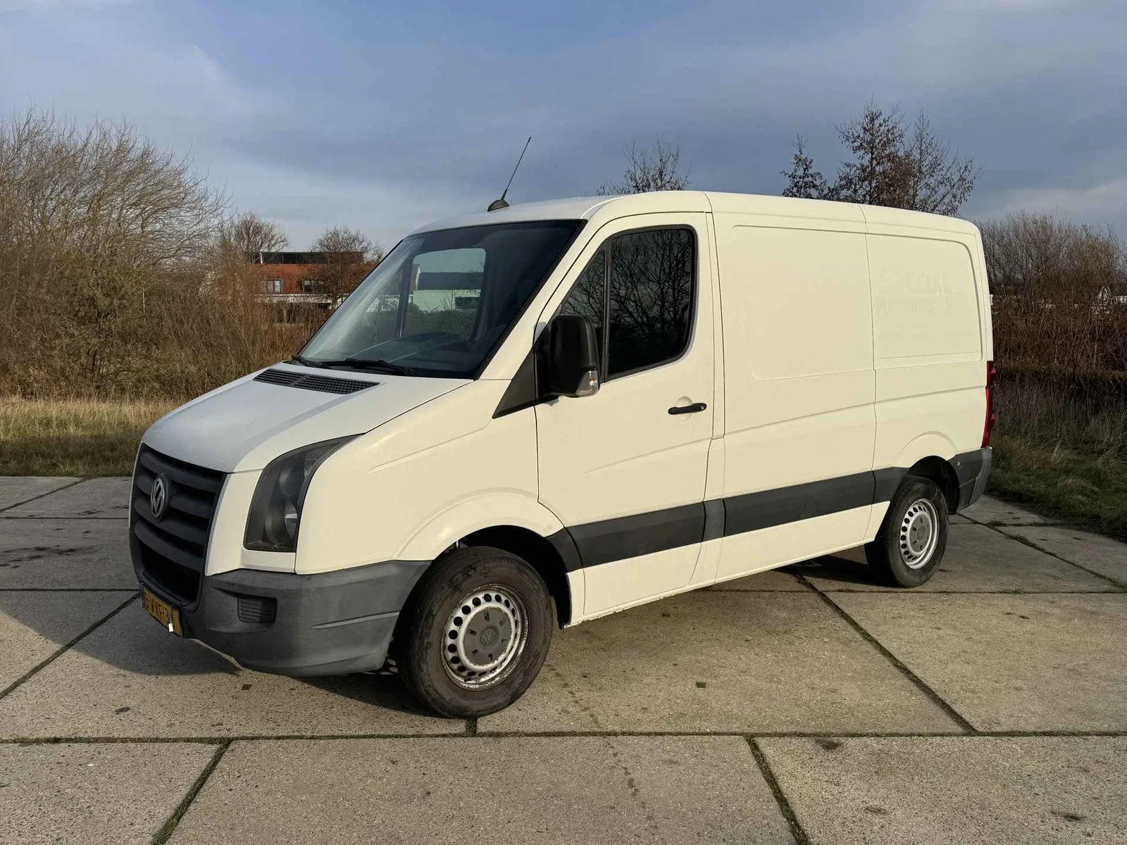 Volkswagen Crafter (2010) — foto 1