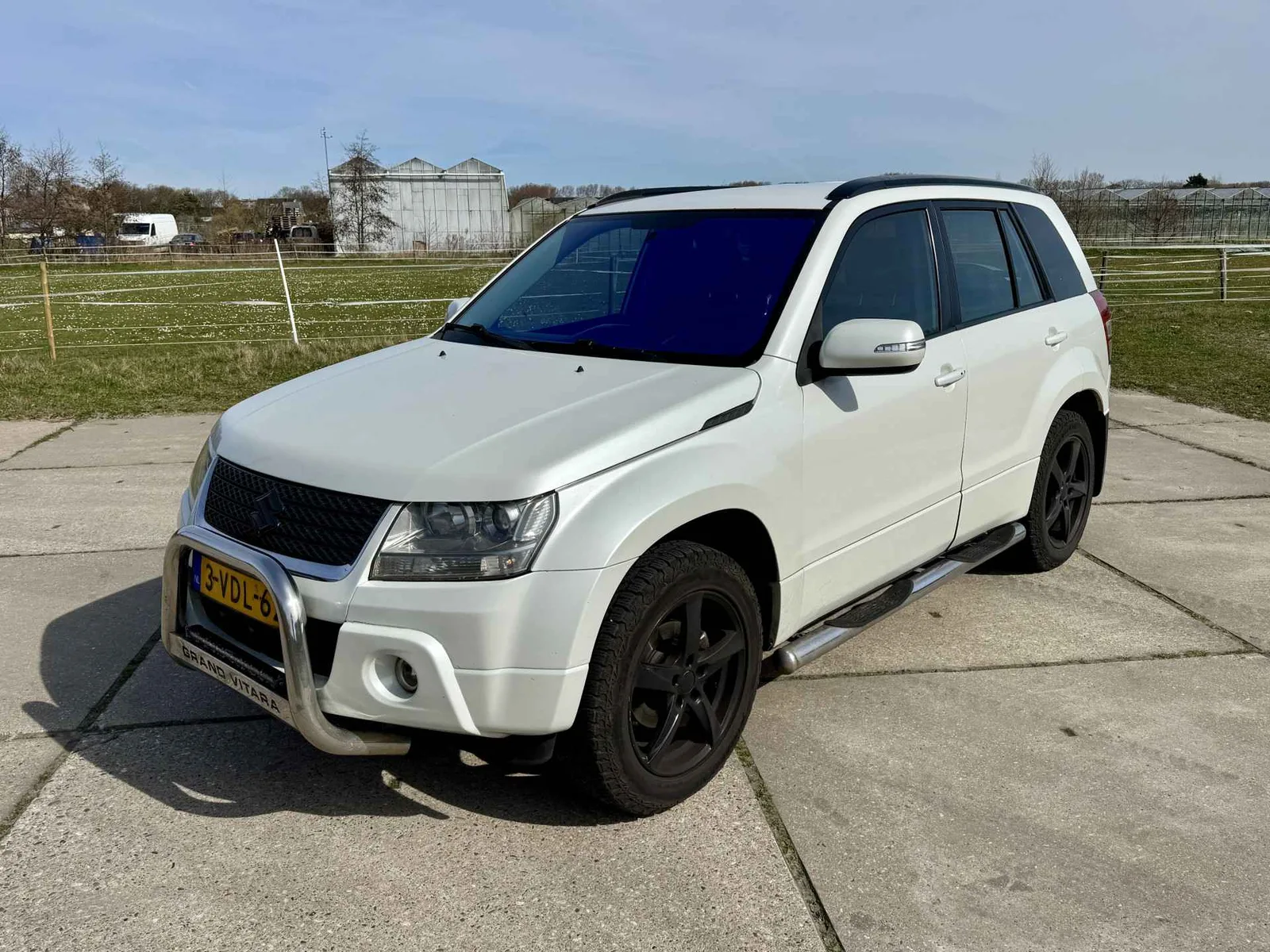 Suzuki Grand Vitara (2009) — foto 1