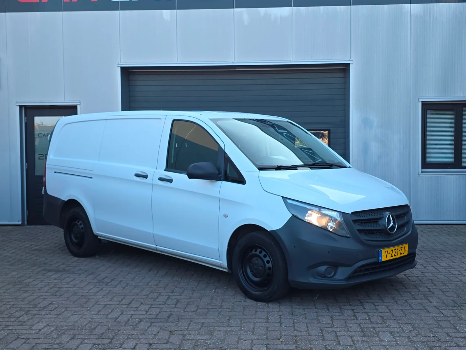 Mercedes-Benz Vito (2015) — foto 1