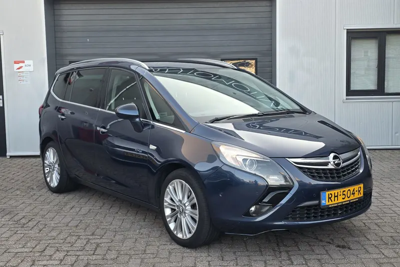 Opel Zafira (2012)