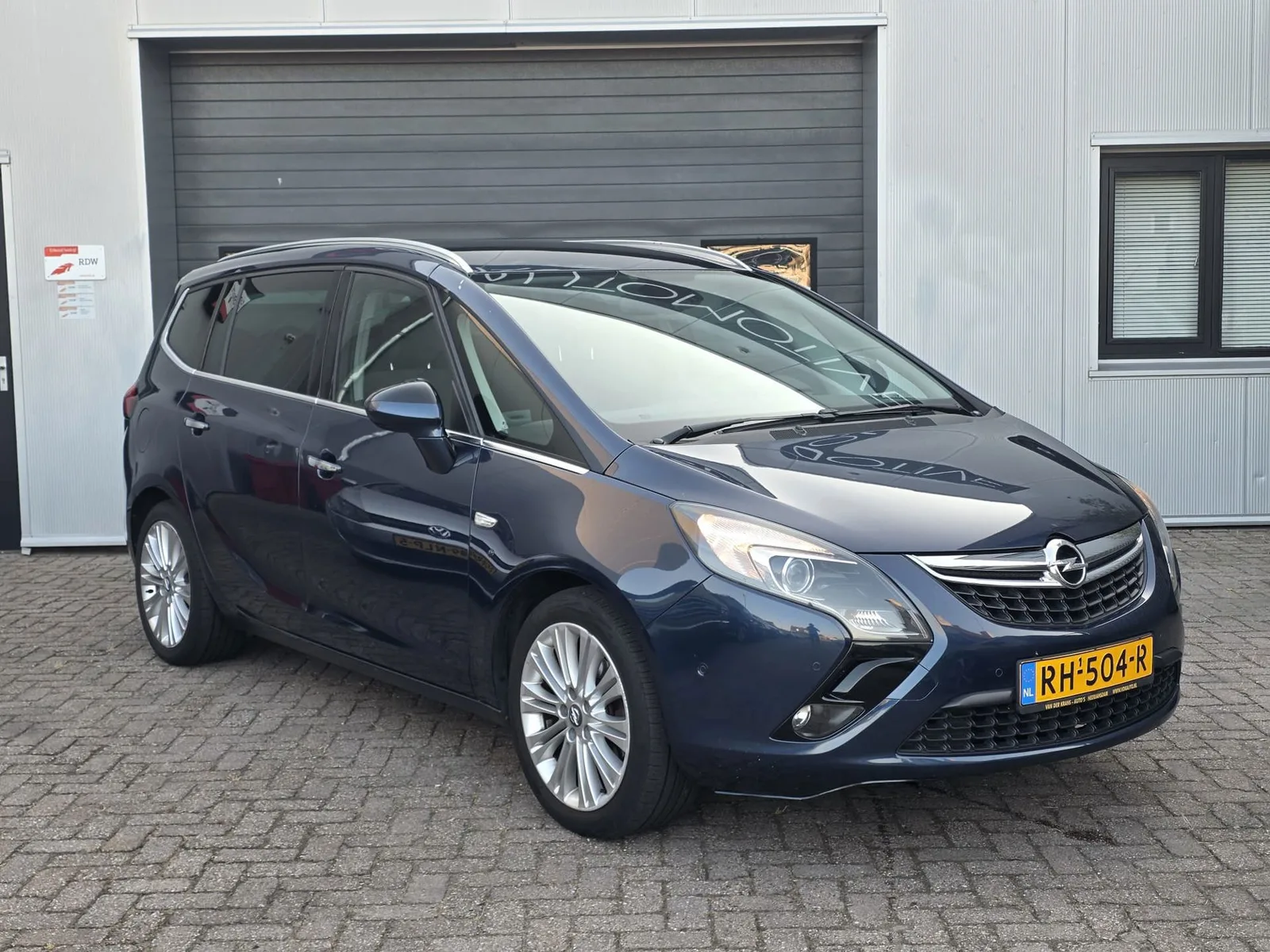 Opel Zafira (2012) — foto 1