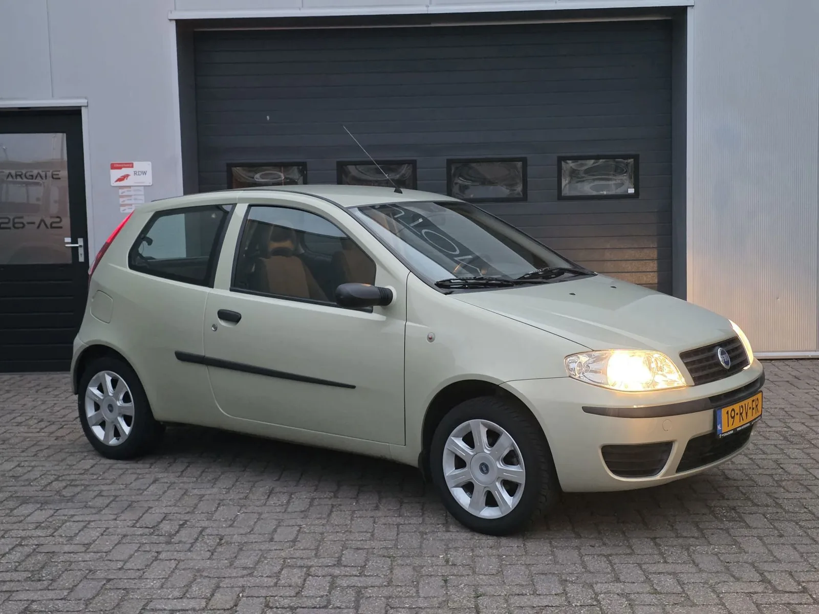Fiat Punto (2005) — foto 1