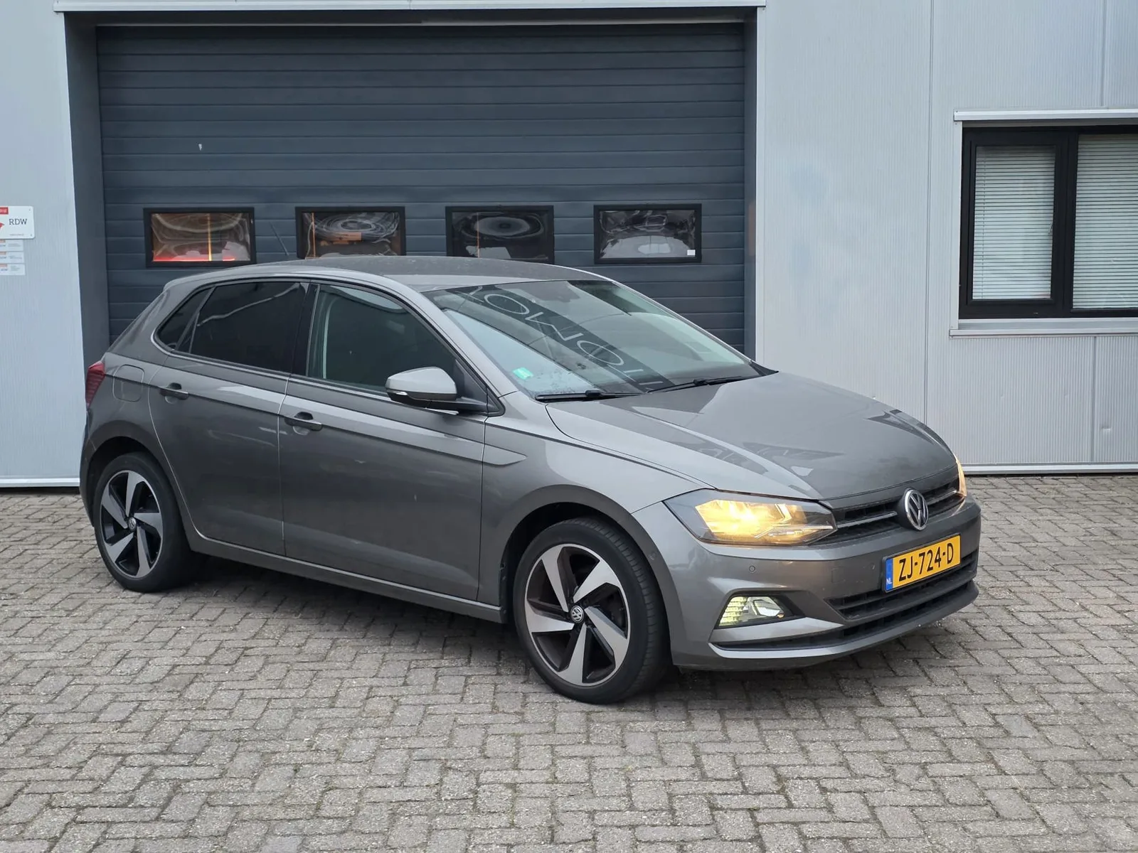 Volkswagen Polo (2019) — foto 1