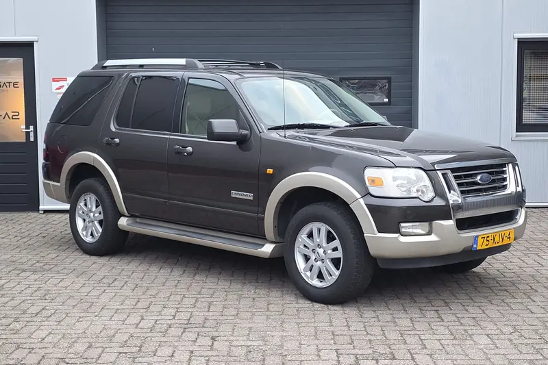 Ford Explorer (2006)