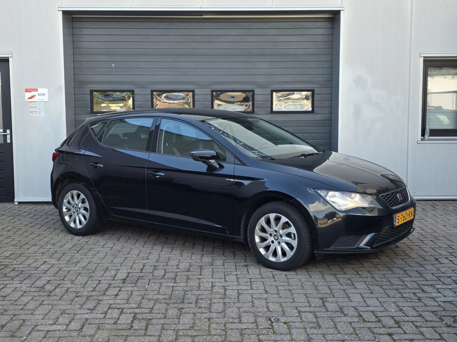 SEAT Leon (2013) — foto 1