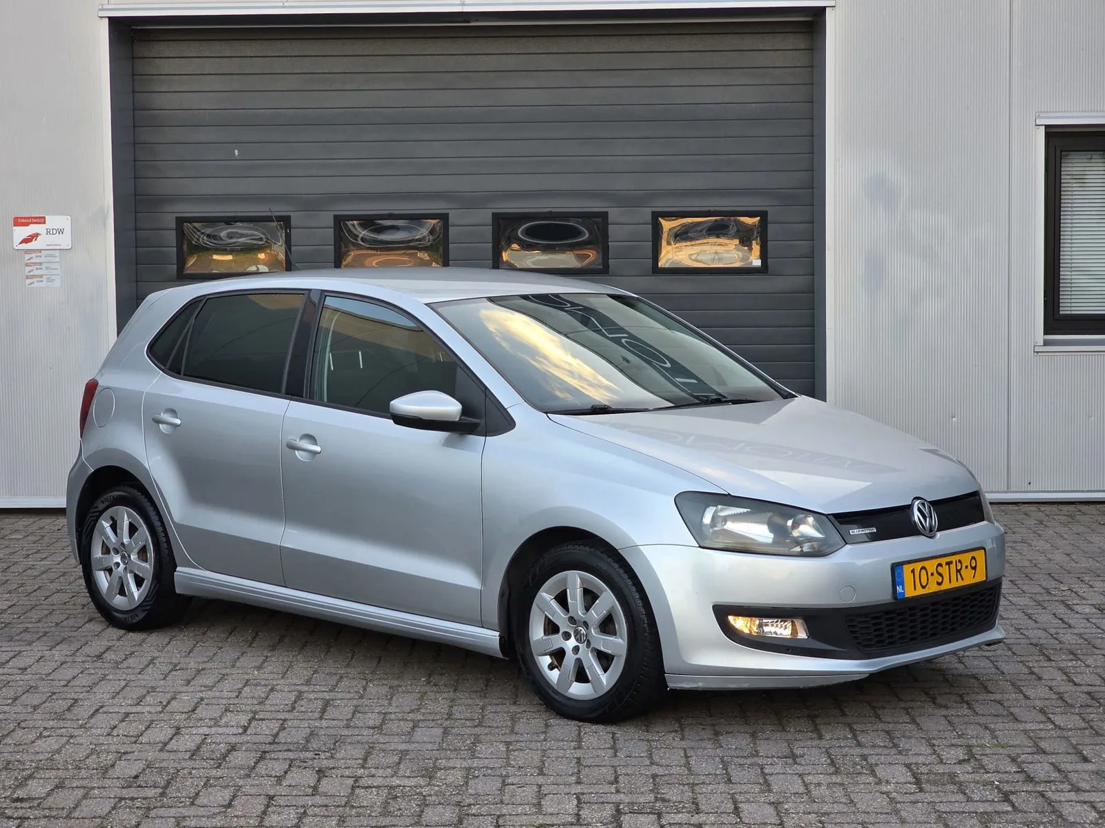 Volkswagen Polo (2011) — foto 1
