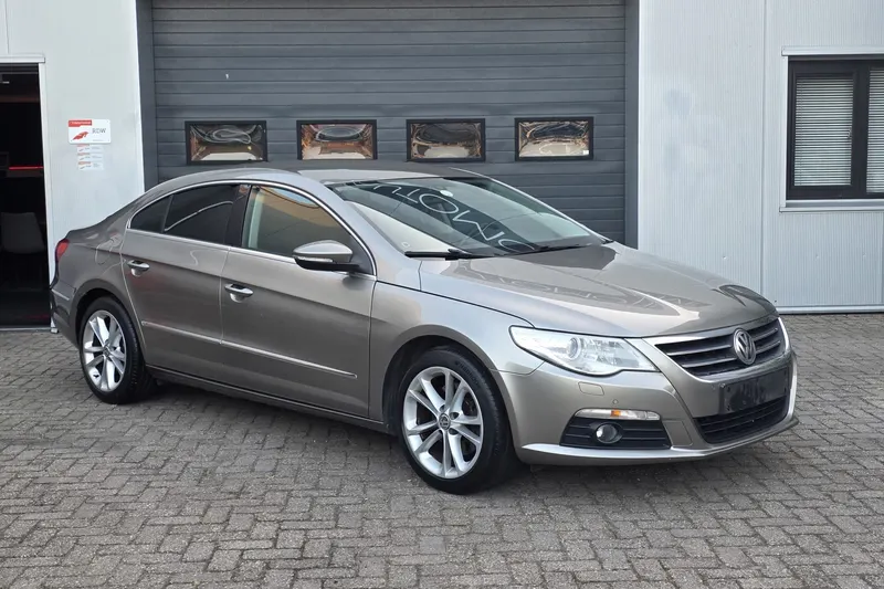 Volkswagen Passat (2011)