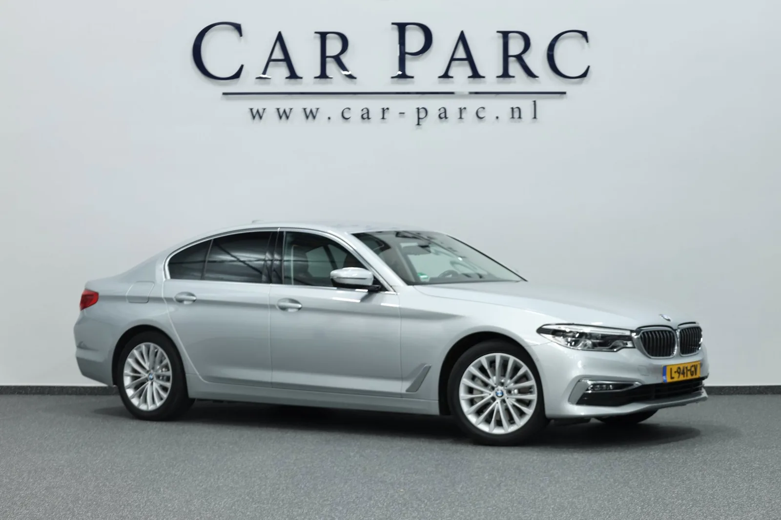 BMW 5-Serie (2019) — foto 1