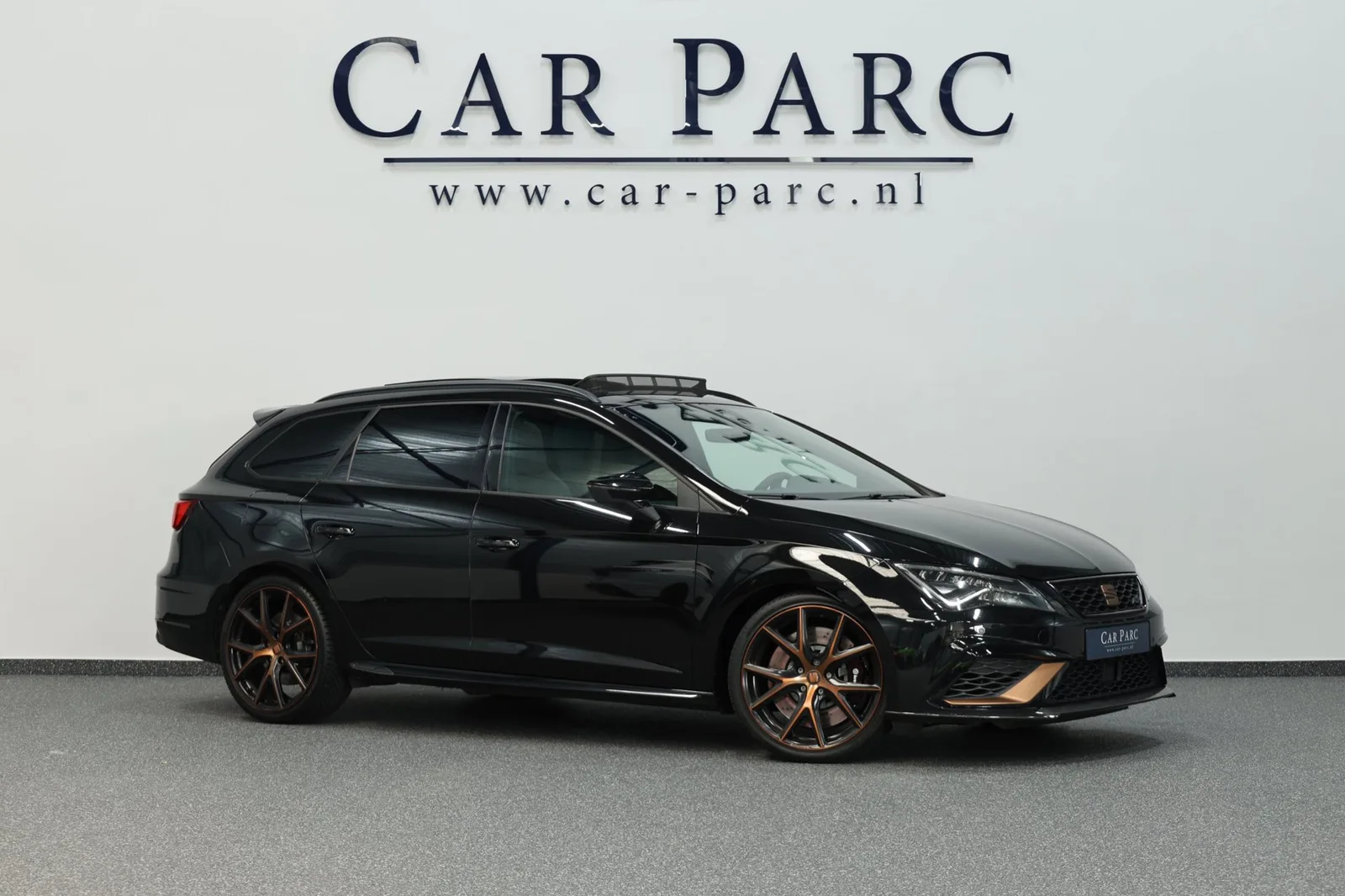 SEAT Leon (2019) — foto 1