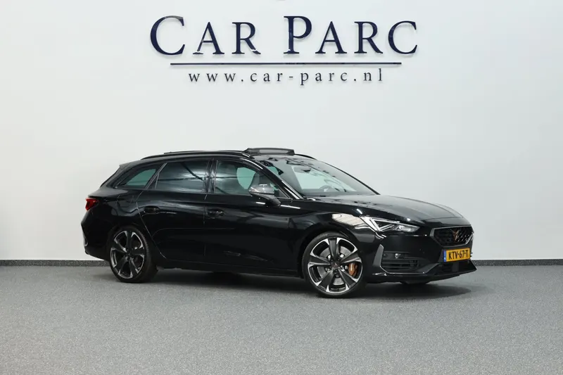 CUPRA Leon (2023)