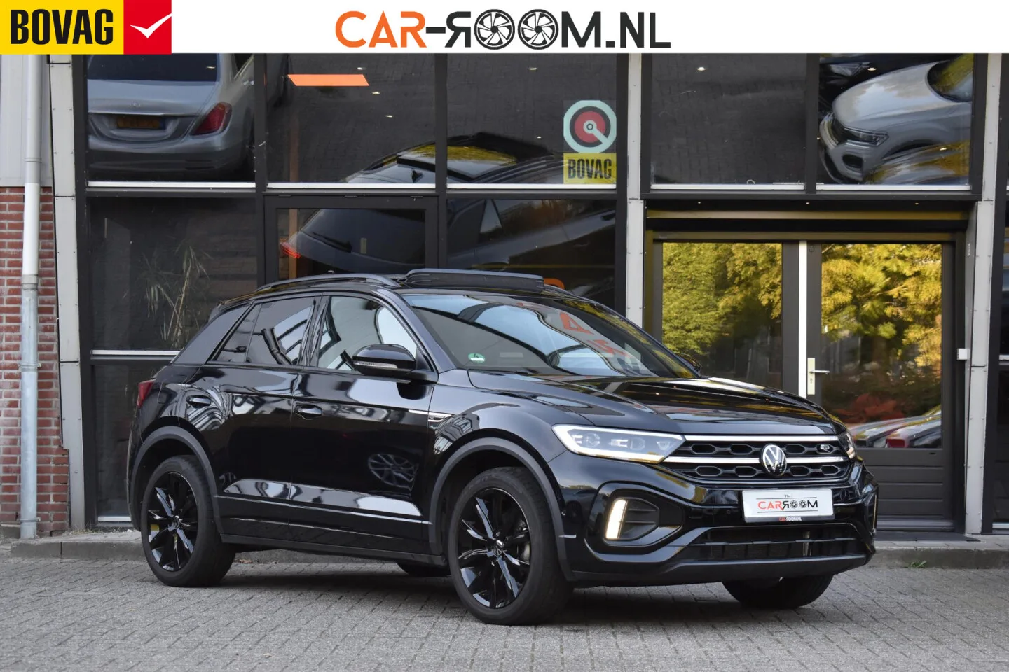 Volkswagen T-Roc (2024) — foto 1
