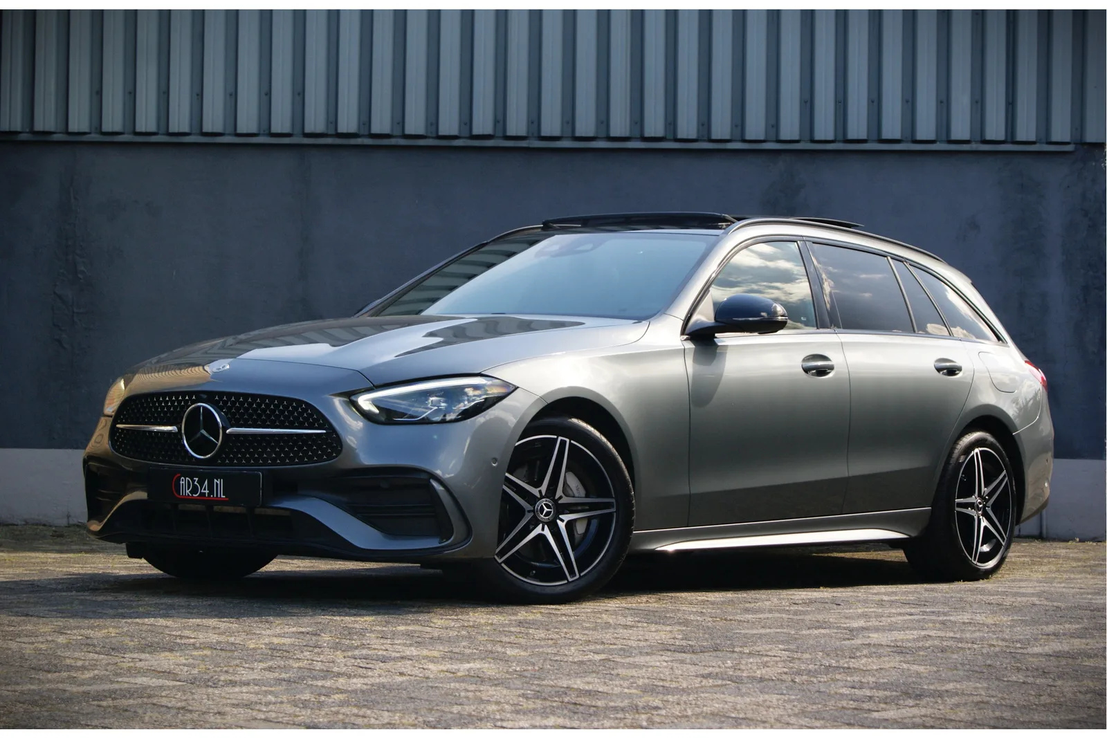 Mercedes-Benz C-Klasse (2023) — foto 1