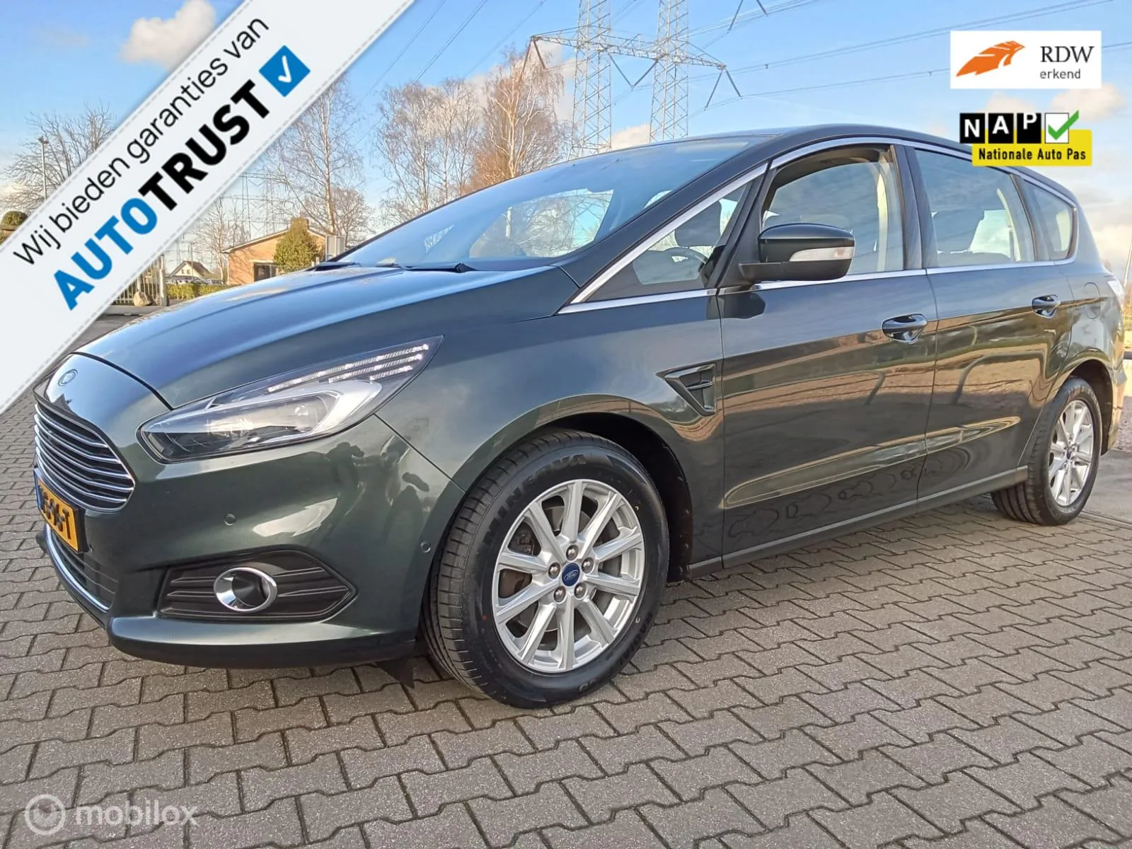 Ford S-Max (2017) — foto 1