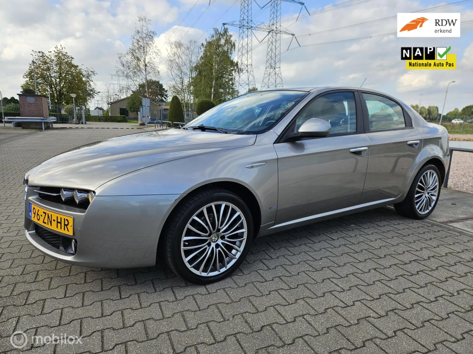 Alfa Romeo 159 (2008) — foto 1
