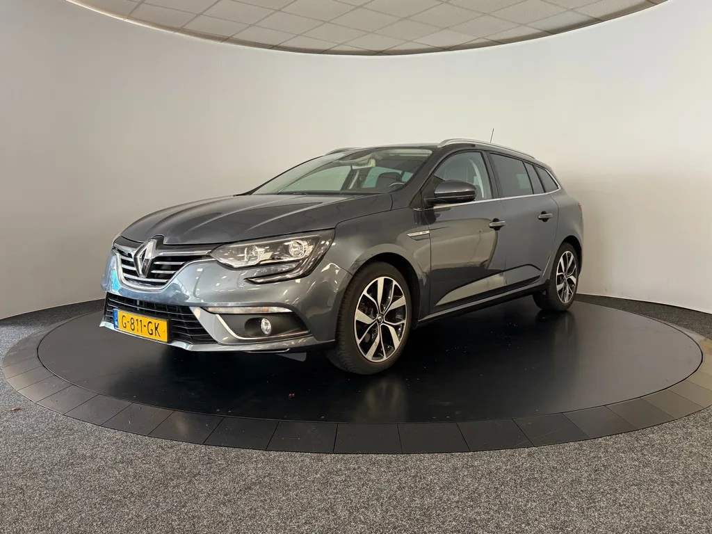 Renault Mégane (2019) — foto 1