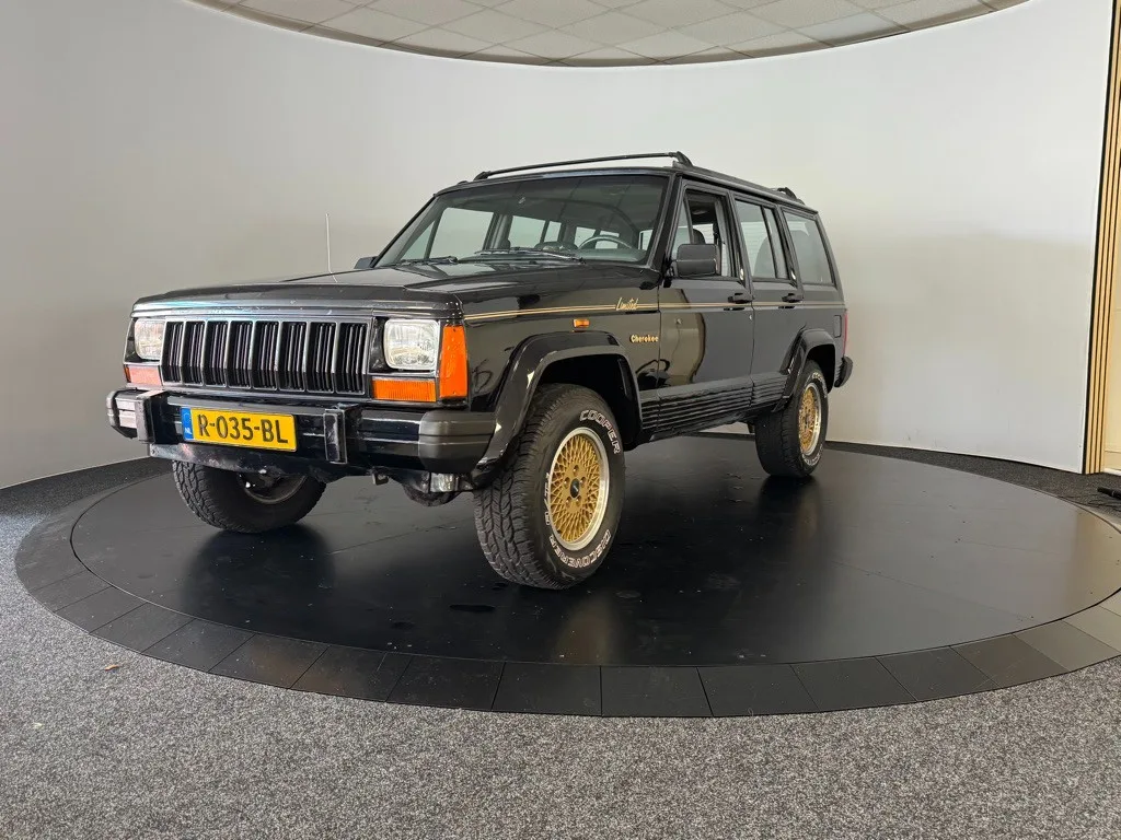Jeep Cherokee (1992) — foto 1