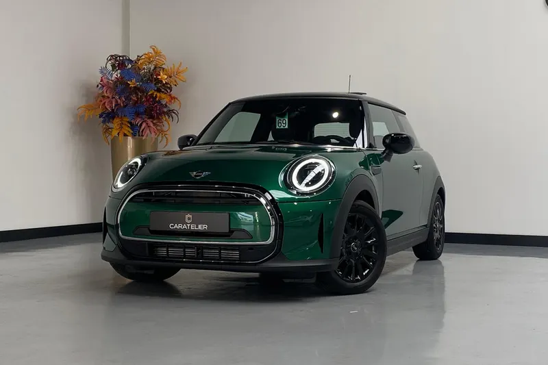 MINI Cooper (2023)