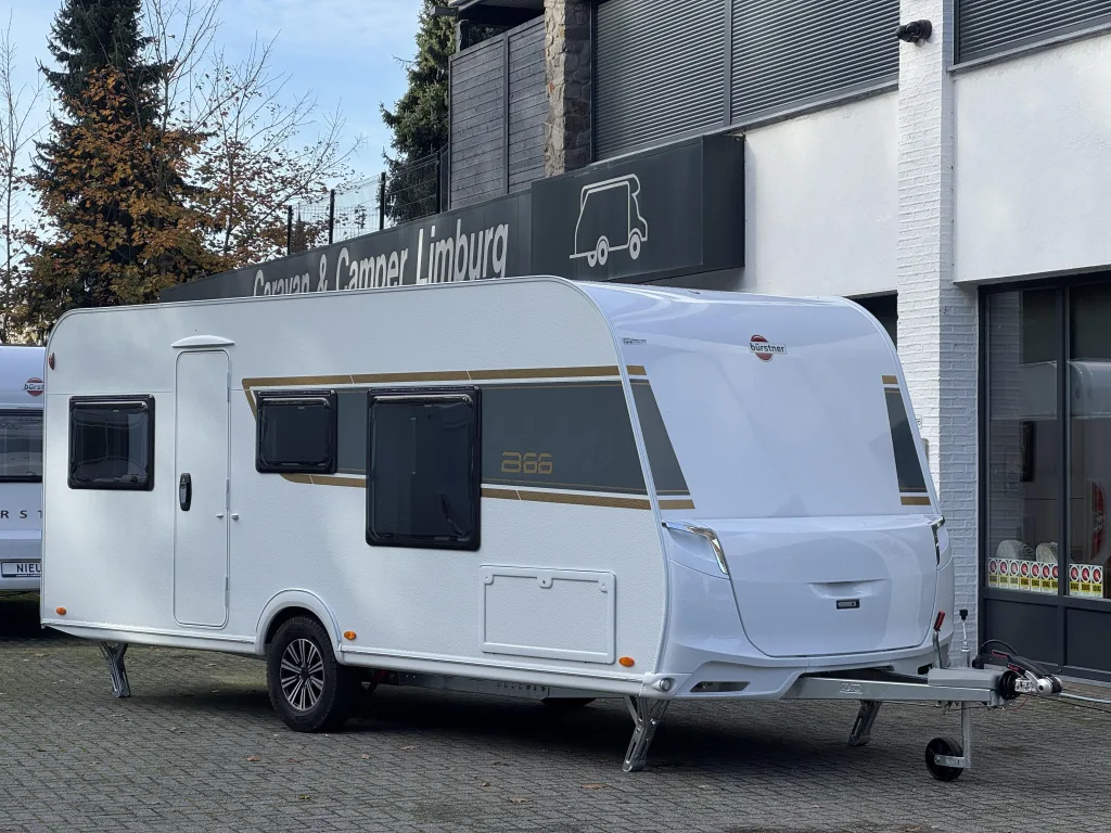 Bürstner Averso (2026) — foto 1