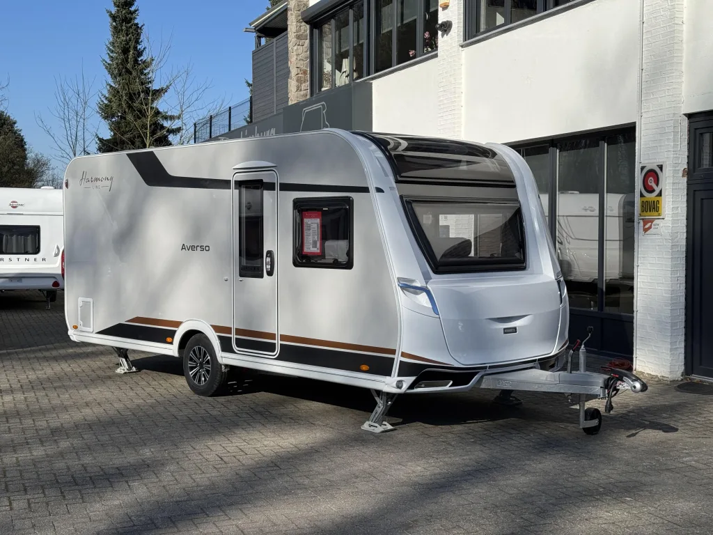 Bürstner Averso (2026) — foto 1