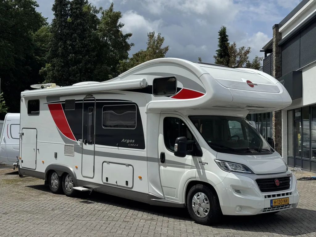 Bürstner Argos (2017) — foto 1
